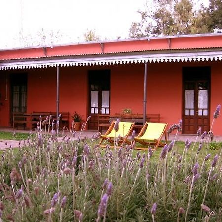 Hosteria Rural Les Aldudes Guest House San Andres de Giles Exterior photo